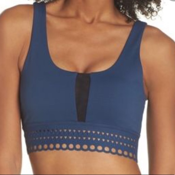 New Zella Laser Cut Scallop Mesh Sports Bra XL - Picture 2 of 5